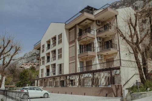Apartment Dimitris III