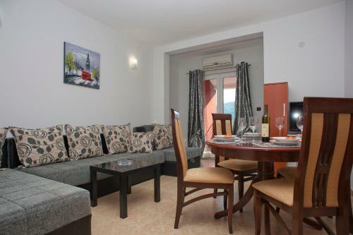 Apartments Gold