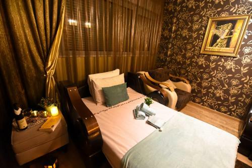 Studio Apartment Kum - Godfather