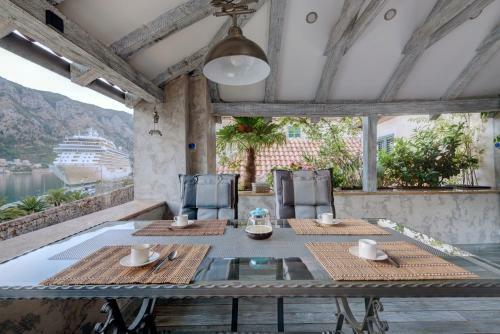 Apartamento Kotor Old Town Palace Bucha