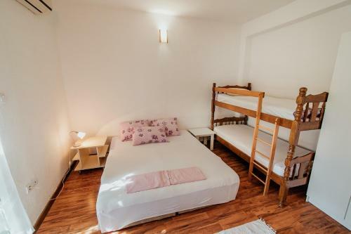 Apartmani Popovi?