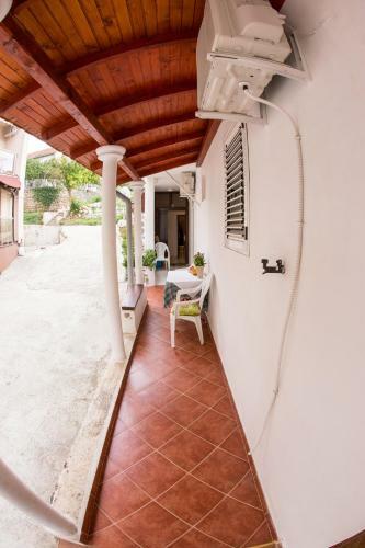 Hostal Guest House Mira