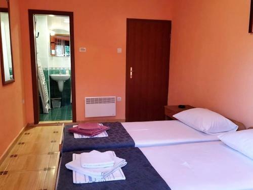 Hostal Villa Budvanka Guesthouse