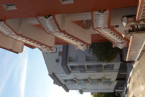 Apartmani Barovi? Be?i?i