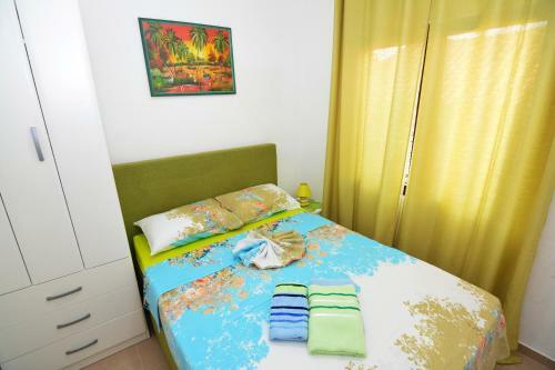 Hostal Holiday Home Cattaro