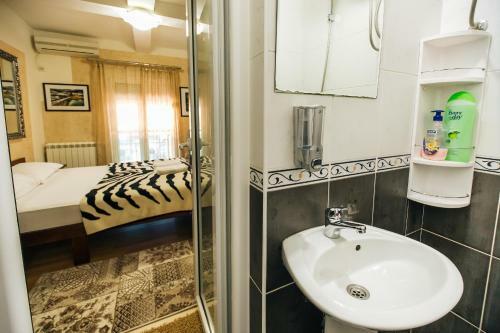 Hostal Guest House Radonjic