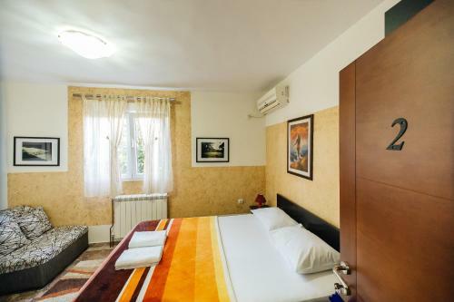 Hostal Guest House Radonjic