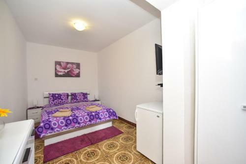 Hostal Mg Apartment