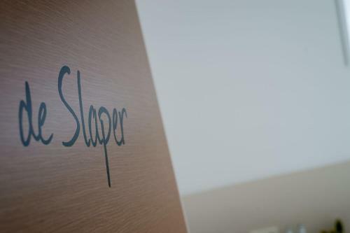 Hotel Leut Koffiebar & Logies