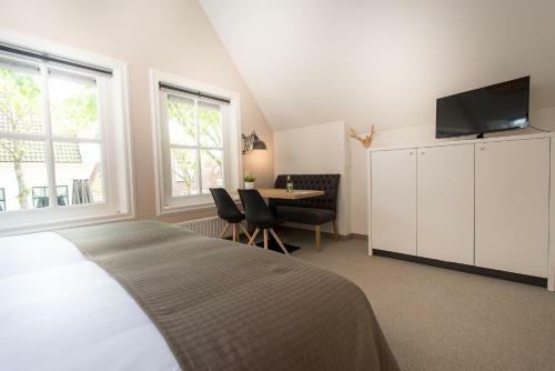 Hotel Leut Koffiebar & Logies