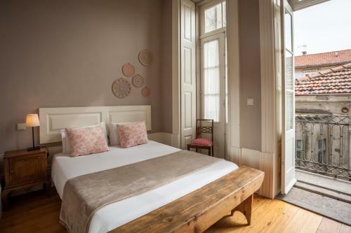 Bed & Breakfast Being Porto Hostel