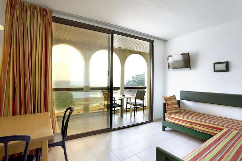 Apartamentos Rosanna (only Atlas)