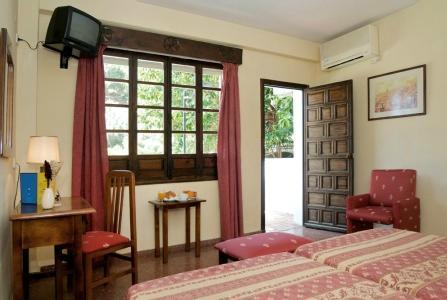 Hotel Complejo Los Pintores