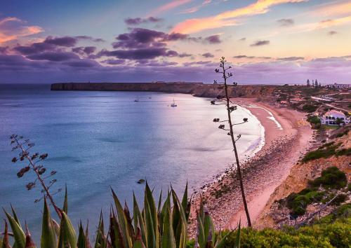 Bed & Breakfast Mareta Beach House - Boutique Residence