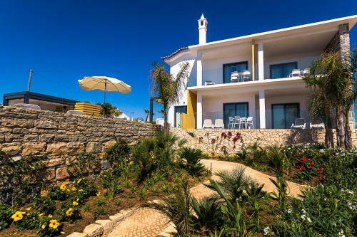 Bed & Breakfast Mareta Beach House - Boutique Residence