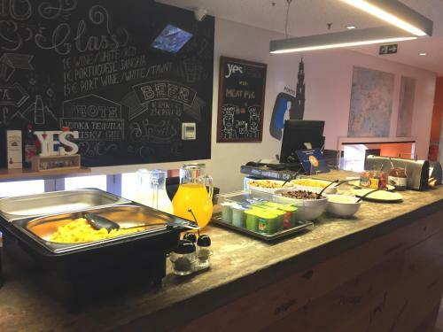 Yes! Porto Hostel