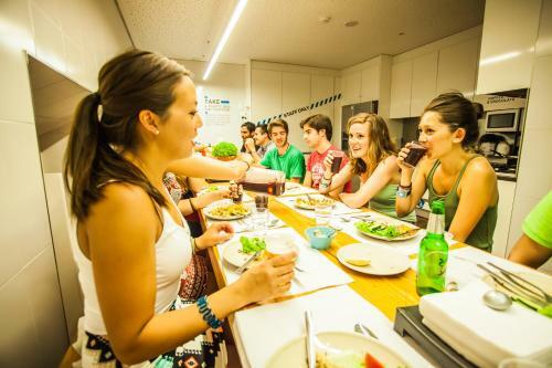Yes! Porto Hostel