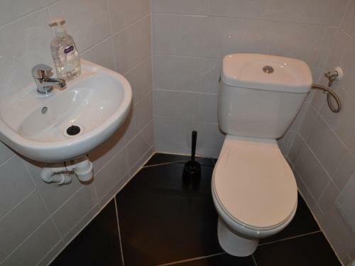 Appena Hostel & Apartments