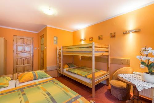 Hostal Topaz