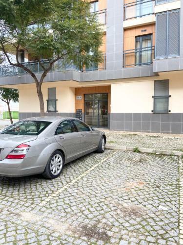 Hostal Zenit Guest House