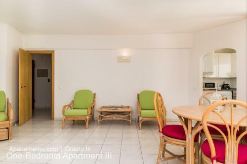 Apartamento Akisol Arma��o Pera Sunny III