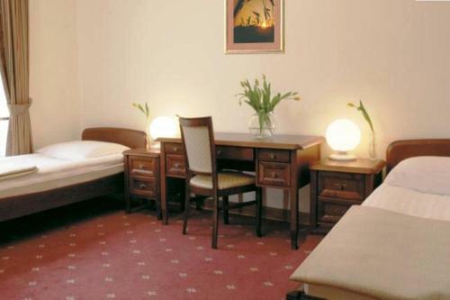 Hotel ?azienkowski