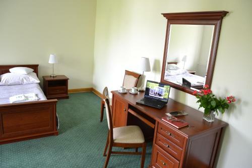 Hotel ?azienkowski