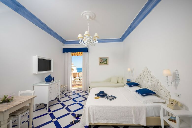 Hotel Villa Flavio Gioia