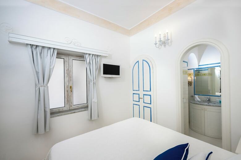 Hotel Villa Flavio Gioia