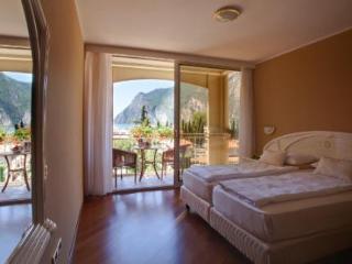 Hotel Savoy Palace - Tonelli Hotels