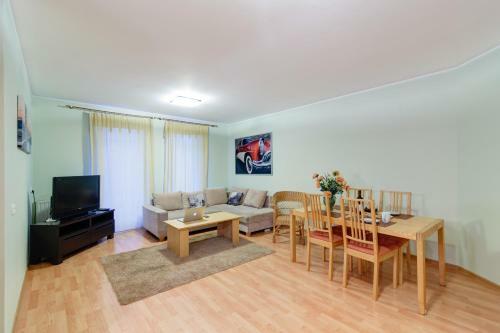 Panorama Apartment - Happy Hours