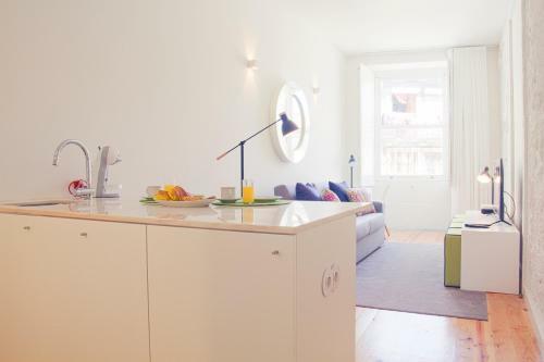 Bmyguest - Cativo Design Apartment