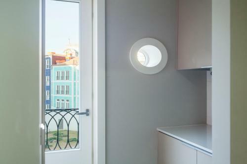 L�ios Ao Cubo @ UNA Apartments