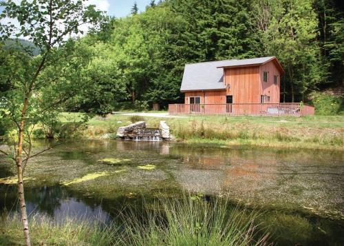 Penvale Lake Lodges