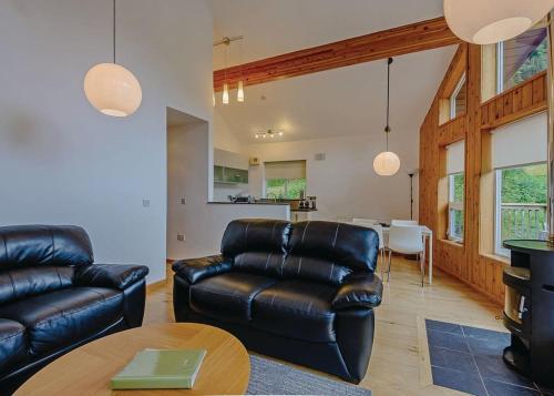 Penvale Lake Lodges