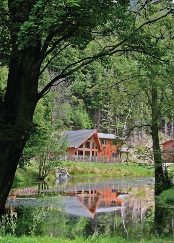 Penvale Lake Lodges