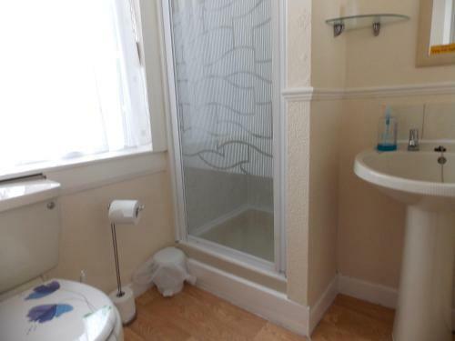 Bed & Breakfast Topaz Guest House