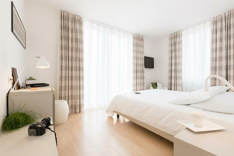 Hotel Lago Di Garda
