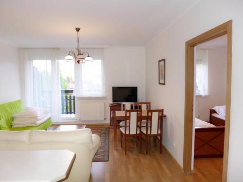 Apartment G�rska 54