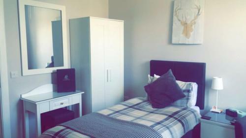 Marine Hotel