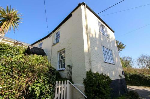 Corner Cottage