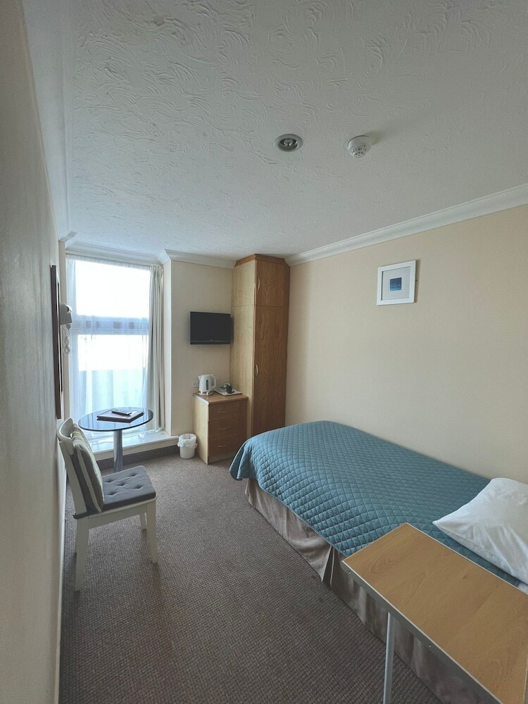 Eastbourne Riviera Hotel