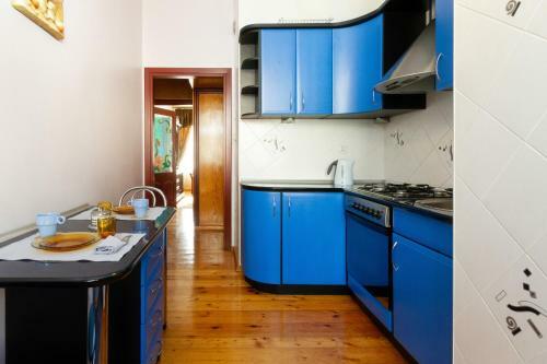 Vintage Apartment