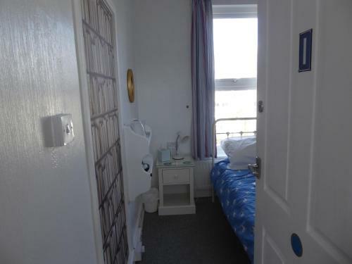 Bed & Breakfast Telford Guest House
