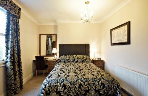 Hostal Bronte Guest House