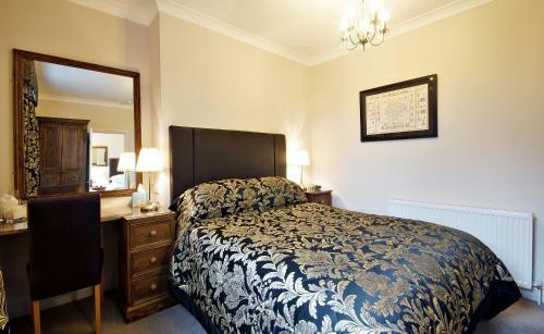 Hostal Bronte Guest House