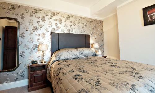 Hostal Bronte Guest House