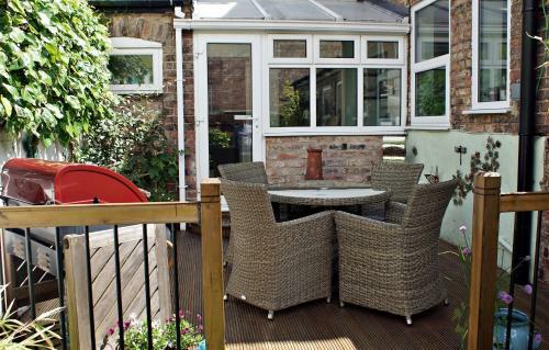 Hostal Bronte Guest House