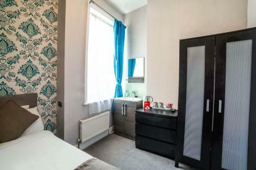Bed & Breakfast Oyo Martell's Hotel