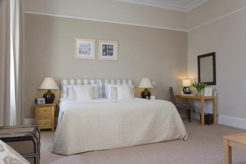 Hostal The Cheltenham Townhouse & Apartments